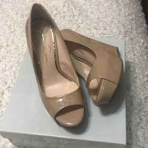Jessica Simpson wedges